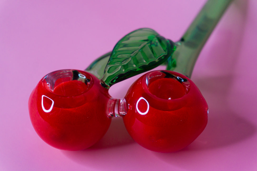 Glass Fruit Pipe in Cherry